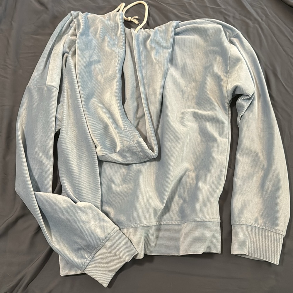 Pullover hoodie - Picture 3 of 3